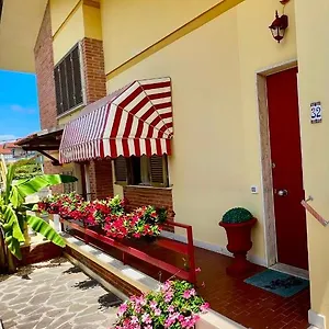 Casa vacanze Villino Morena, Torre del Lago Puccini